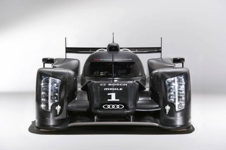 Audi R18 TDI (2011) Audi R18 TDI (2011)