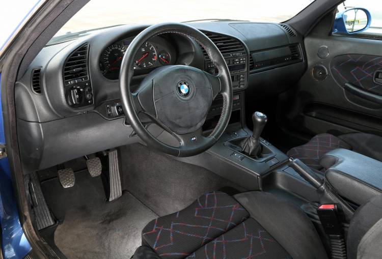 BMW M3 E36 (1992)_016