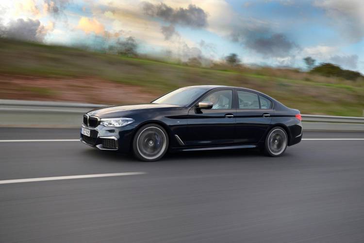 bmw_m550i_xdrive_2017_dm_7 bmw_m550i_xdrive_2017_dm_7