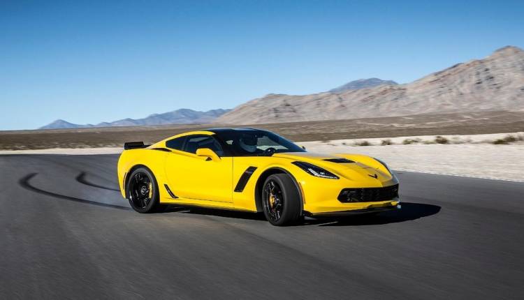 Chevrolet-Corvette-z06-0617-03 Chevrolet-Corvette-z06-0617-03