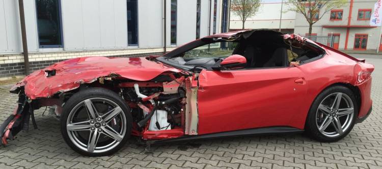 Ferrari_f12_accidentado_DM_11 Ferrari_f12_accidentado_DM_11