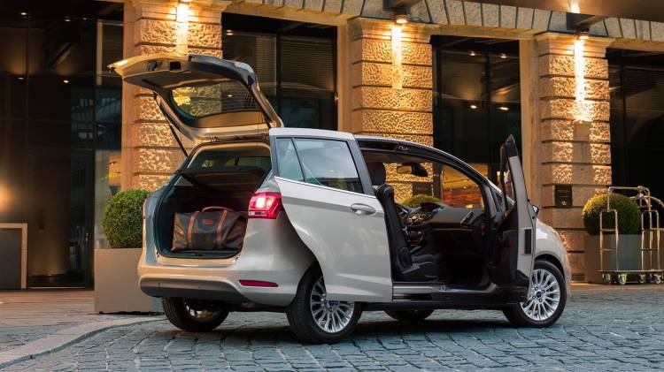 Ford_B-MAX_1600x900_00008