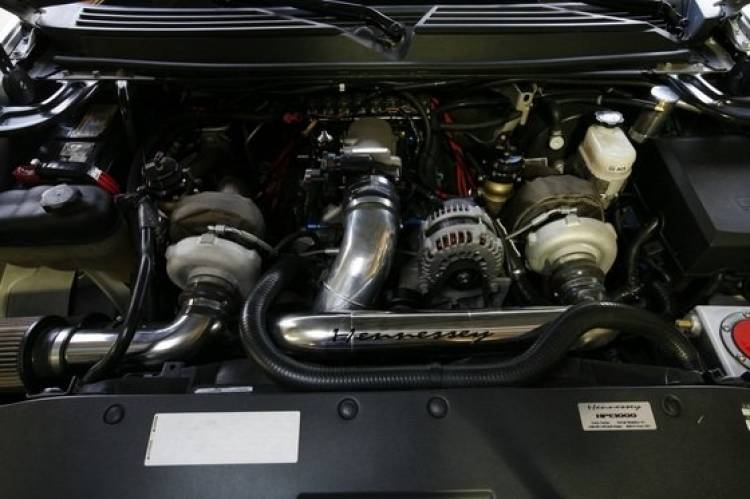 Hennessey_HPE_1000_Cadillac_Escalade_750x.jpg