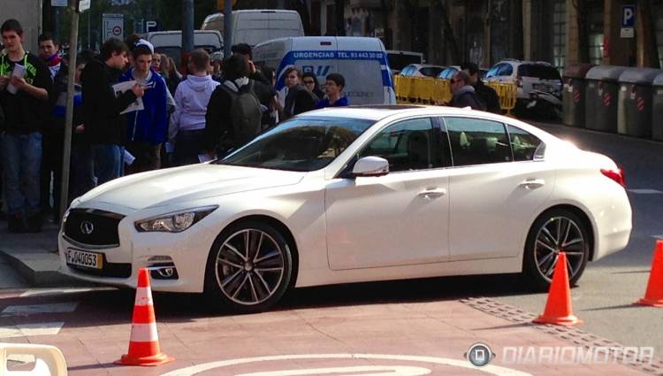 Infiniti_Q50_Barcelona_1 Infiniti_Q50_Barcelona_1