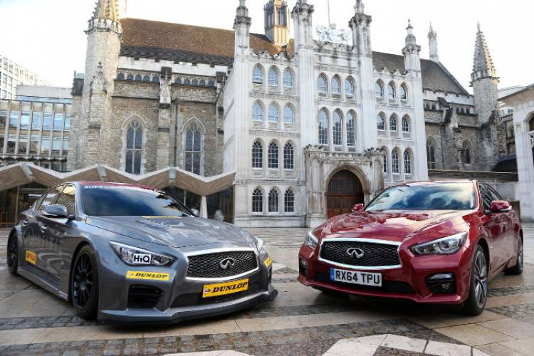 Infiniti_q50_btcc_2015_DM_1