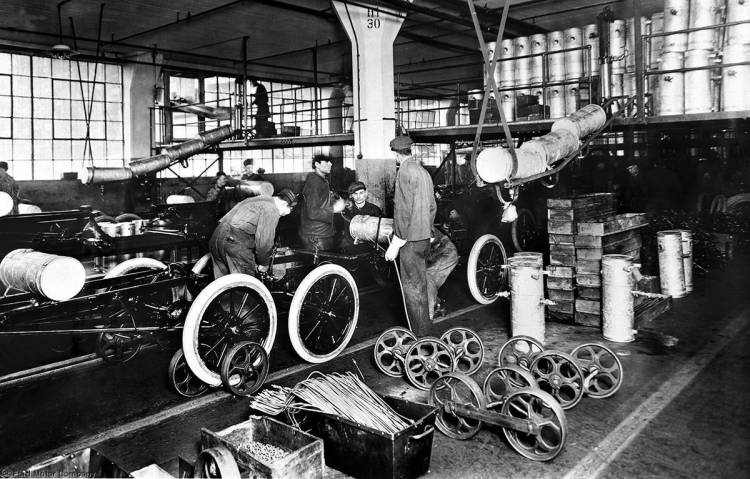 IntegratedAssemLine_1913