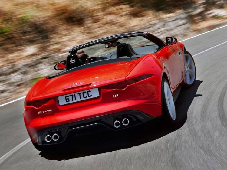 Jaguar-F-Type-2013-07