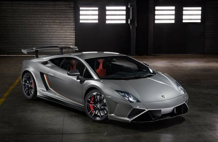 Lamborghini-Gallardo_LP570-4_Squadra_Corse_0216-04