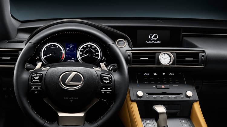 Lexus_rc_300h_DM_2015_