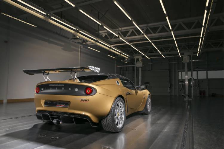 Lotus_Elise_Cup_260_-2_750x.jpg