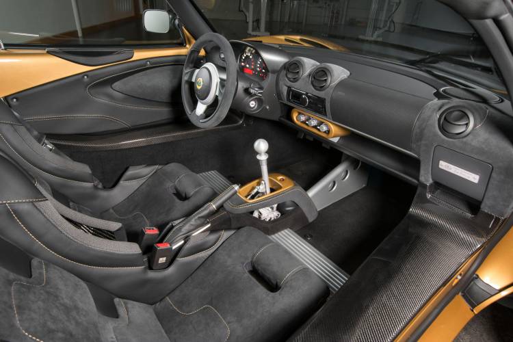 Lotus_Elise_Cup_260_-6_750x.jpg