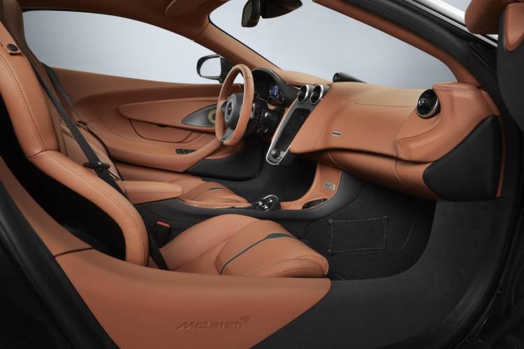 MSO-McLaren-570GT-in-XP-Green-4_750x.jpg