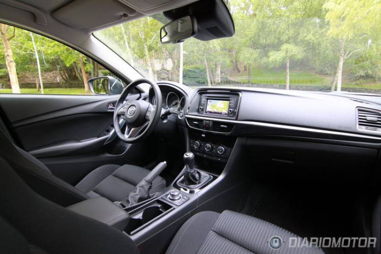 Mazda_6_Wagon_Int-007