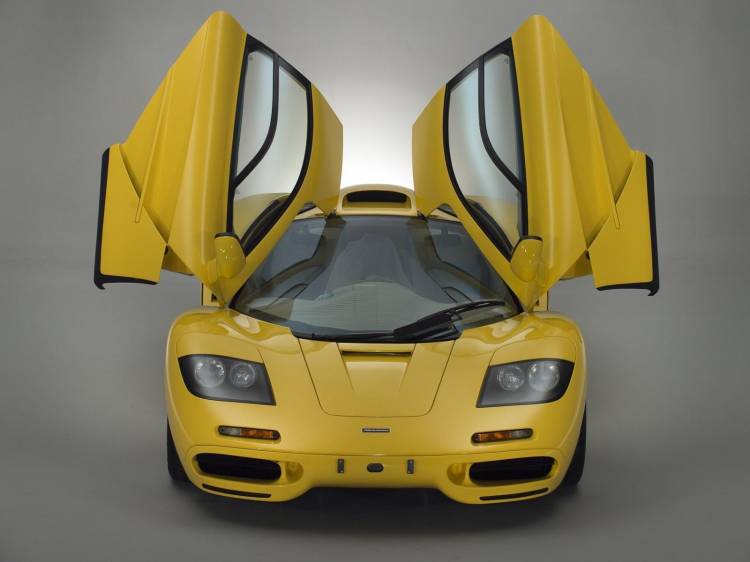 McLaren-F1-a-estreno_5_750x.jpg