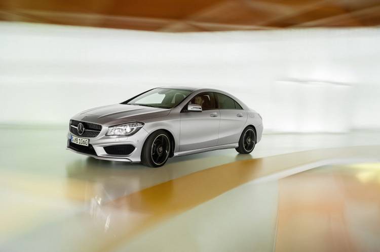 Mercedes_CLA_Detroit_1 Mercedes_CLA_Detroit_1