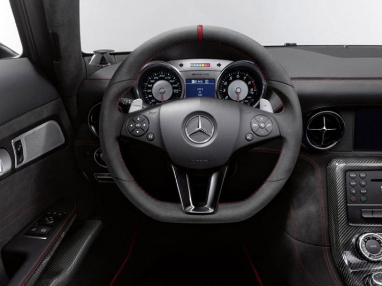 Mercedes_SLS_AMG_Black_Series_17