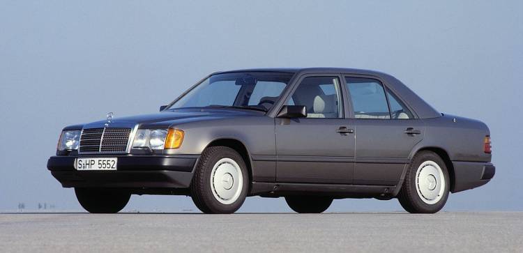 Mercedes_W124-02 Mercedes_W124-02