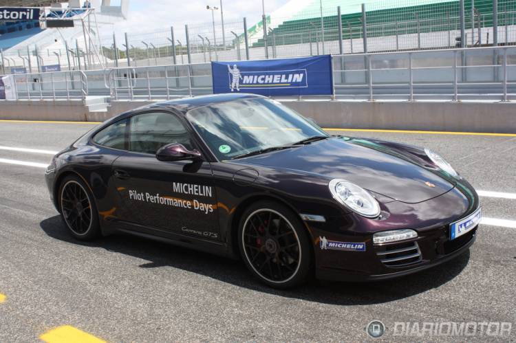 Michelin_Pilot_Sport_Cup_plus_y_PS2-01 Michelin_Pilot_Sport_Cup_plus_y_PS2-01