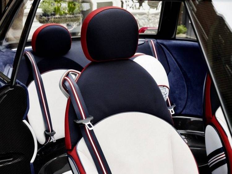 Mini_Rocketman_London_2012_2