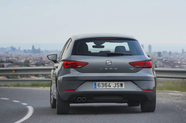 NEW-SEAT-LEON-030h_O_HD