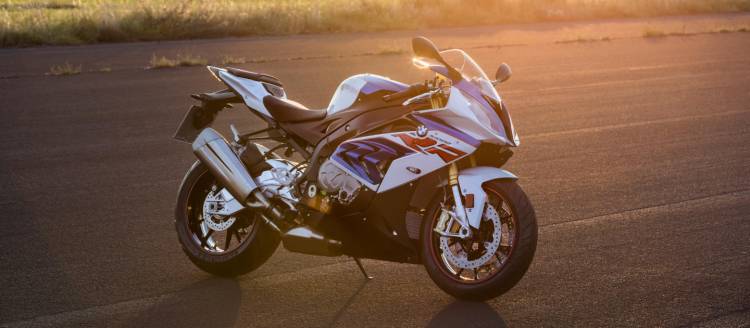 p90234024_highres_bmw-s-1000-rr-10-201