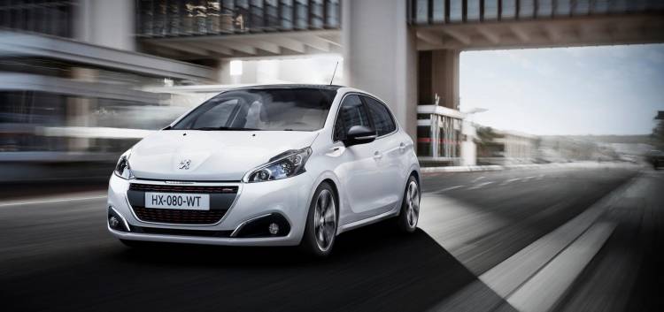 Peugeot_208 Peugeot_208