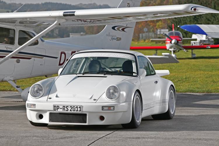 Porsche 911 de 1973 en fibra de carbono por DP Motorsports Porsche 911 de 1973 en fibra de carbono por DP Motorsports