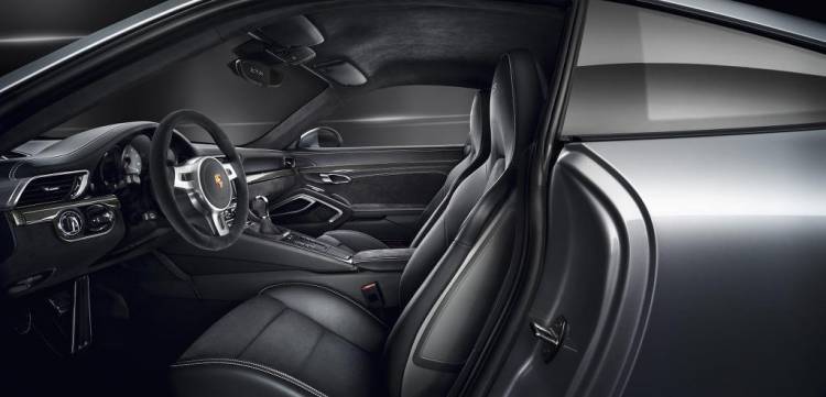 Porsche_911_Carrera_GTS_2014_DM_4