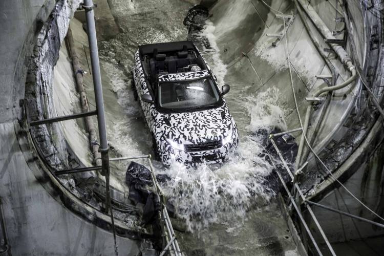 Range Rover Evoque Convertible Crossrail_3