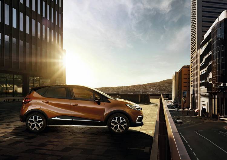 Renault_Captur_2017_00028_750x.jpg