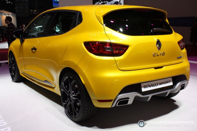 Renault_Clio_RS_200_EDC_3