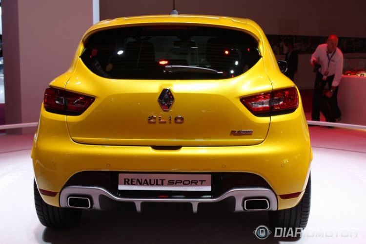 Renault_Clio_RS_200_EDC_4