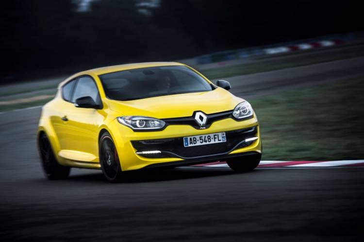 Renault_megane_2014_DM_63