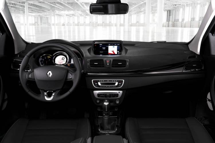 Renault_megane_2014_DM_65