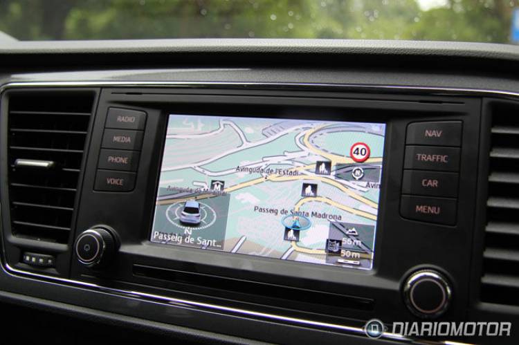 SEAT_Ibiza_VS_SEAT_Leon-11