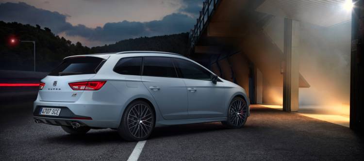 SEAT_Leon_ST_Cupra_2015_1 SEAT_Leon_ST_Cupra_2015_1