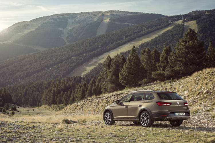 SEAT_Leon_X-Perience_DM_2015_galeria_1 SEAT_Leon_X-Perience_DM_2015_galeria_1