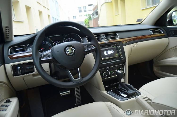 Skoda_Superb_VR6_19