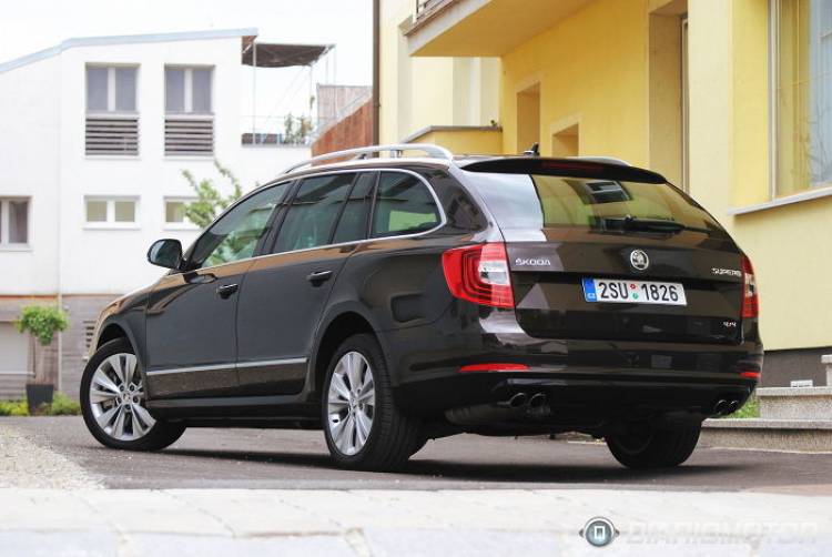 Skoda_Superb_VR6_23