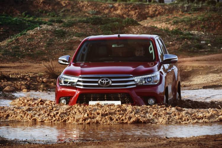 Toyota_Hilux_00022 Toyota_Hilux_00022