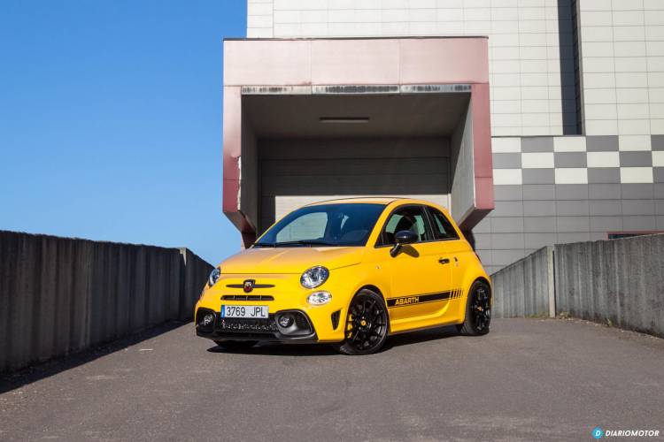 abarth-595-competizione-2015-2016-13-mdm