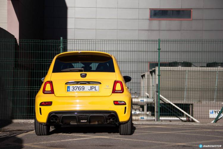 abarth-595-competizione-2015-2016-14-mdm
