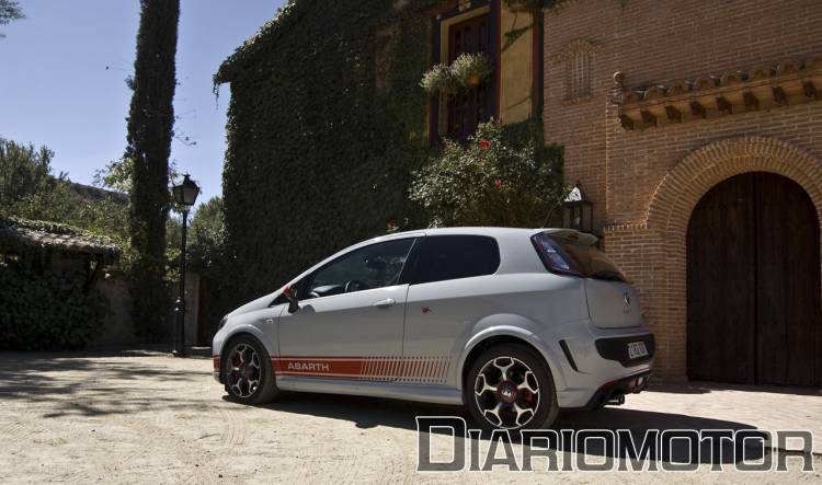 abarth-punto-evo-testdrive-40 abarth-punto-evo-testdrive-40