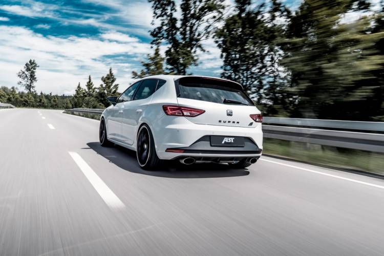 Abt Seat Leon Cupra Gr 20 Driving 02 Abt Seat Leon Cupra Gr 20 Driving 02