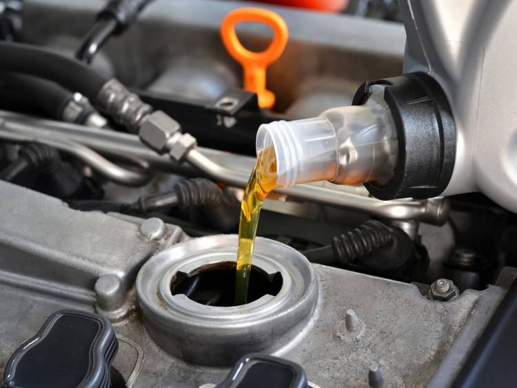 aceite-motor-lubricante-caro-barato-0118-03 aceite-motor-lubricante-caro-barato-0118-03