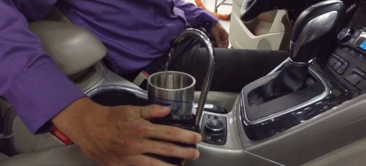 agua-coche-aire-acondicionado agua-coche-aire-acondicionado