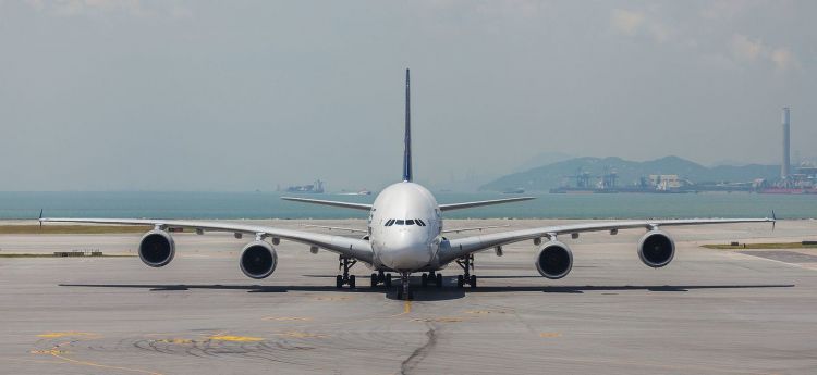 Airbus A380 Adios 1