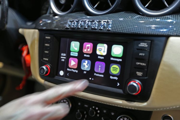 Apple Car Android Auto 5