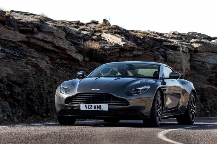 aston-martin-db11-2016-13 aston-martin-db11-2016-13