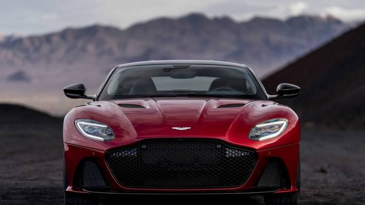aston-martin-dbs-superleggera-260618-010_750x.jpg